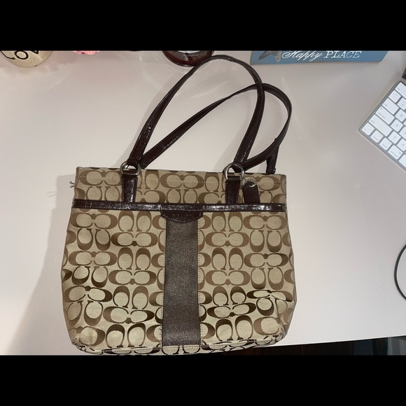 Coach Purse - Picture 1 of 4
